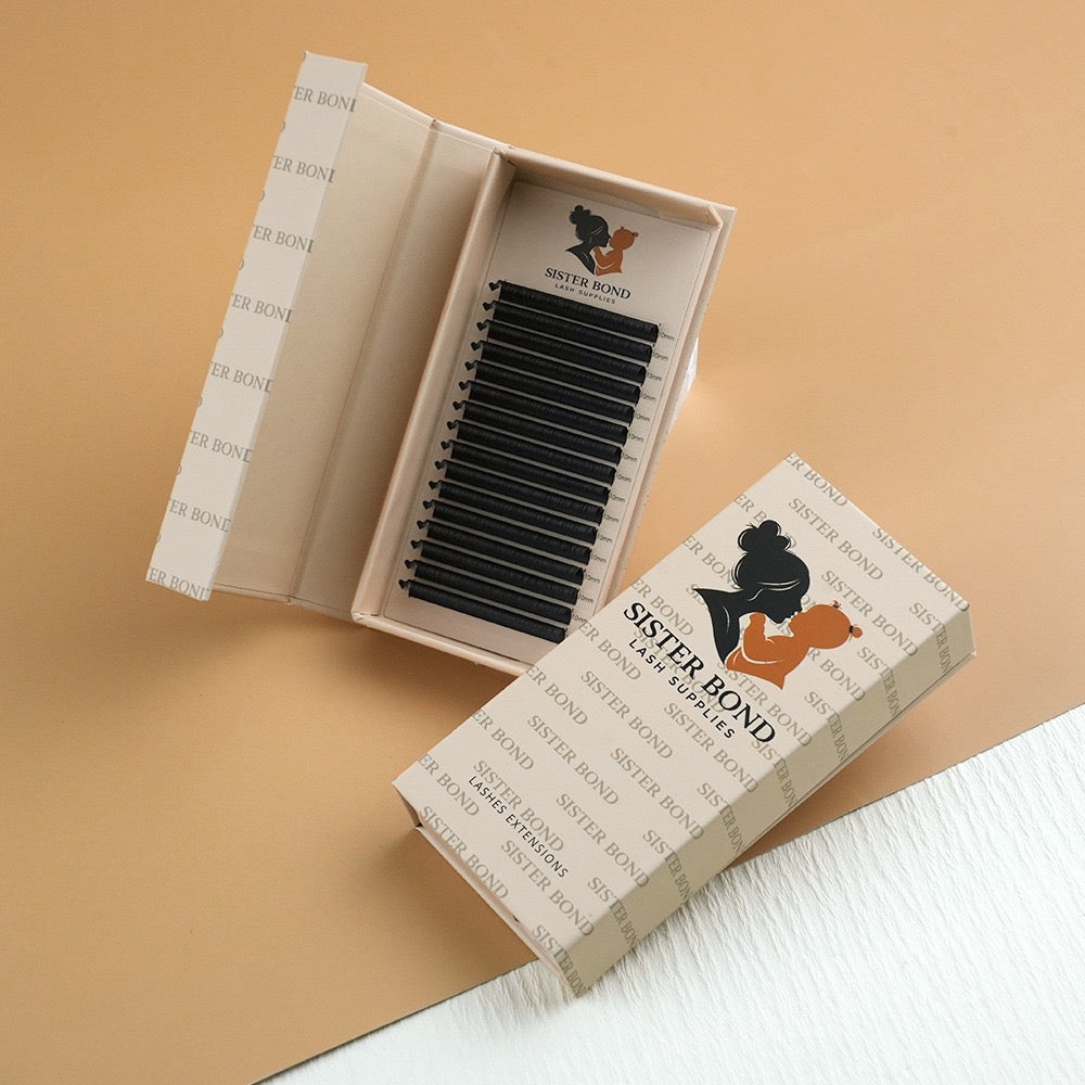 Cashmere Lash Trays